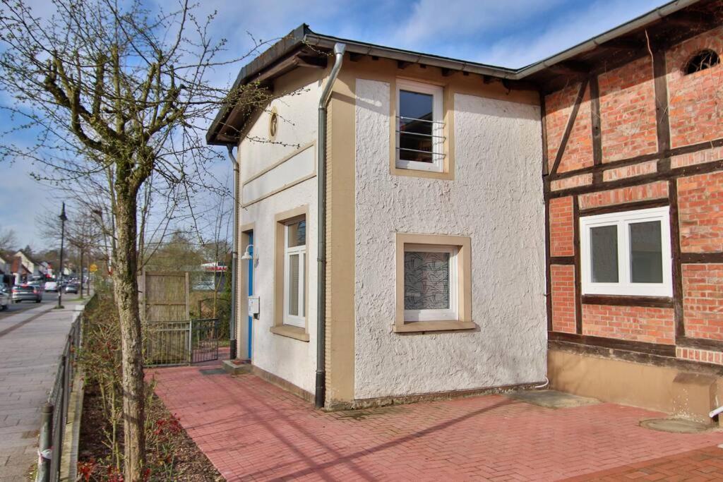 Tiny House Im Stadtzentrum! Вальсроде Экстерьер фото
